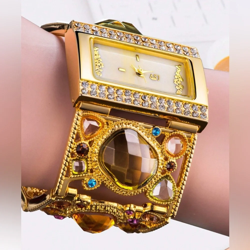 🆕 Gemstone Encrusted Bracelet Watch